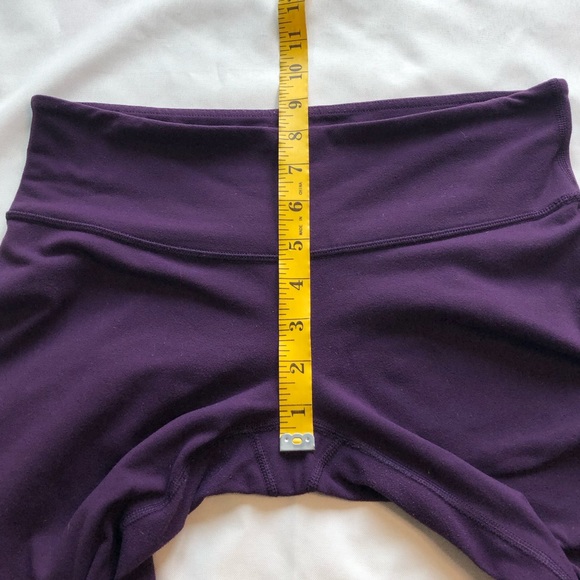 Wunder Under Crop in Purple - Picture 11 of 11